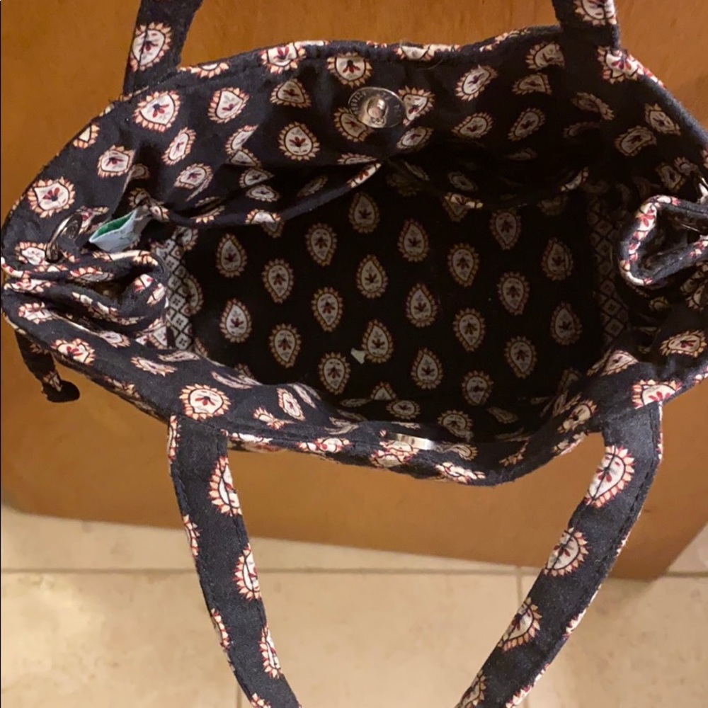 Small Hand Bag - Picture 2 of 2